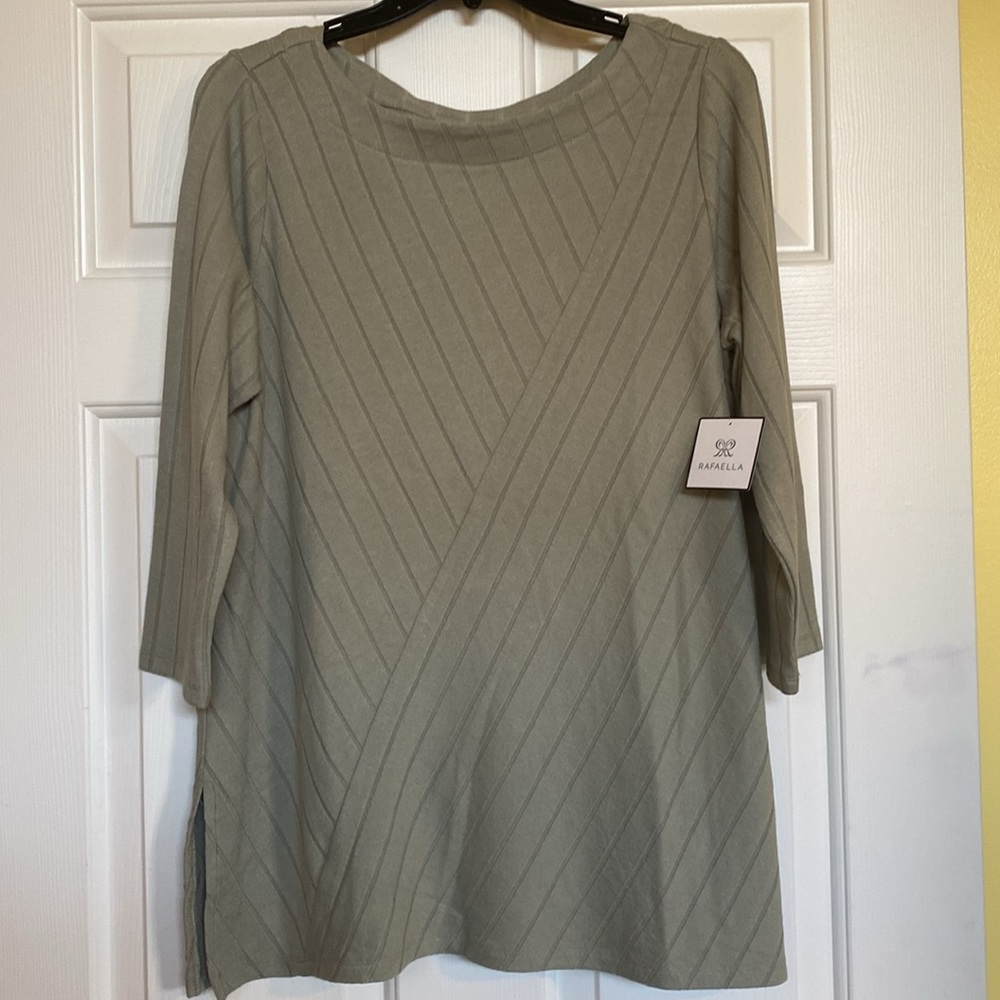 New Rafaella Sweatwr for the cooler weather! - Picture 5 of 6